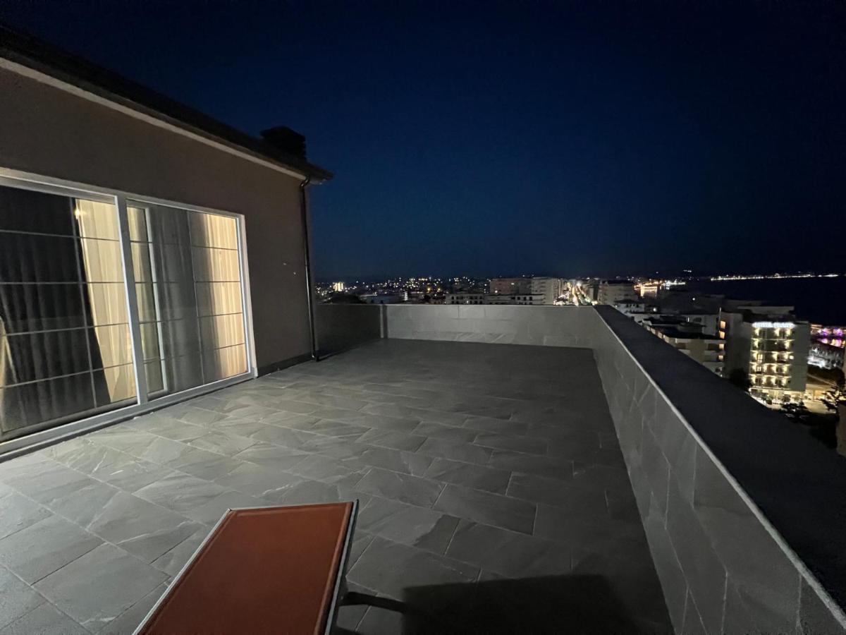 Apartamento Ada'S House Durrës Exterior foto